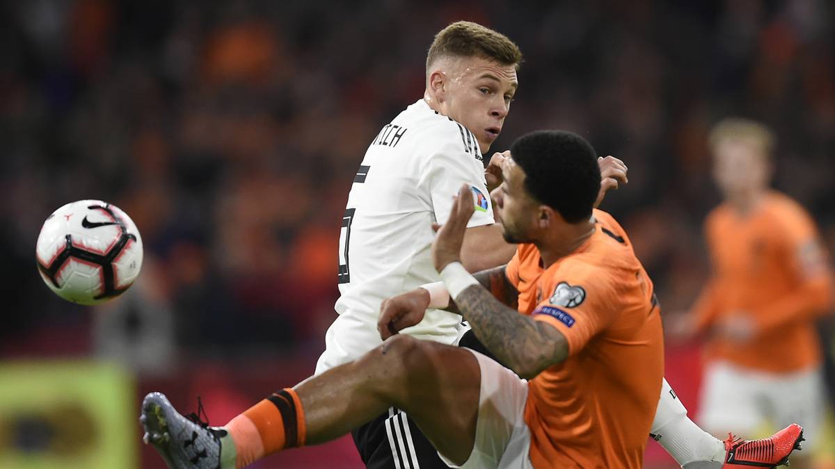 JOSHUA KIMMICH: Startete nicht gut ins Spiel, aber biss sich im defensiven Mittelfeld rein. Einmal zu zögerlich als er zum Abschluss kommen muss (13.). Verhinderte die Flanke zum 1:2 nicht. Wurde dann wieder besser. Trat als emotionaler Leader auf. SPORT1-Note: 3,5