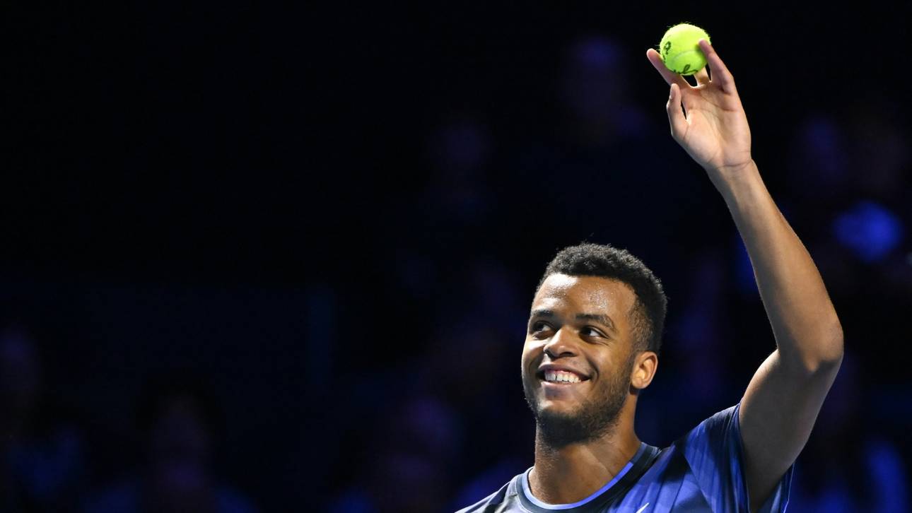 Tennis: Youngster überrascht in Basel