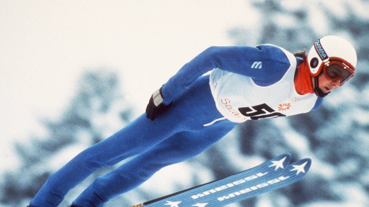 JENS WEISSFLOG: Mitte der 1980er feiert der Erlabrunner zweimal in Folge den Gesamtsieg. Beim ersten Streich liegt er zur Halbzeit auf Rang zwei, beim zweiten verteidigt er seine Führung bis zum Schluss. Nach einem Jahr ohne Podestplatz meldet er sich 1987/88 zurück und landet nach Rang drei zur Halbzeit auf dem dritten Platz insgesamt