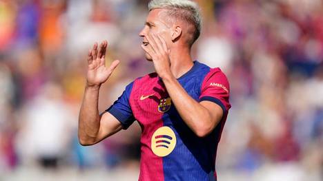 Hansi Flick war durchaus zufrieden nach dem 4:1-Sieg gegen den FC Girona. Doch am Montag gaben die Katalanen bekannt, dass ein Angreifer der Blaugrana wohl länger fehlen wird, als bisher geplant. 