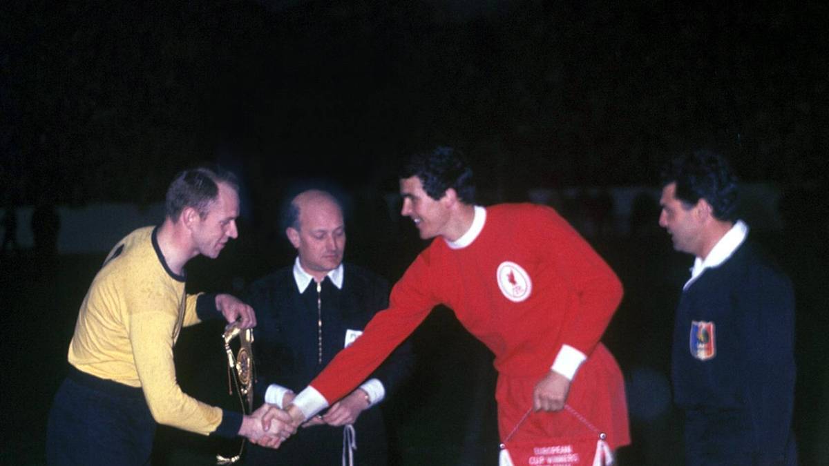 Wolfgang Paul führt den BVB als Kapitän aufs Feld, wo es die Schwarz-Gelben nicht leicht haben 