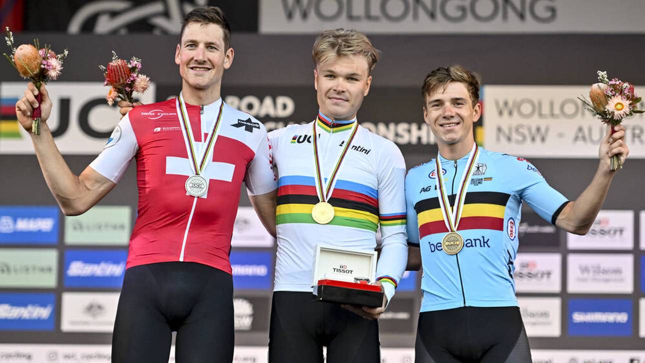 Tobias Foss (M.) gewann bei der WM Gold vor Stefan Küng (l.) und Remco Evenepoel