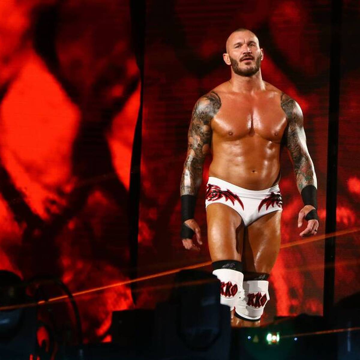 WWE-Topstar Randy Orton pausiert seit über vier Monaten wegen einer schweren Verletzung. Nun beunruhigt ein neuer Bericht über angeblich massive Sorgen um seine Gesundheit.