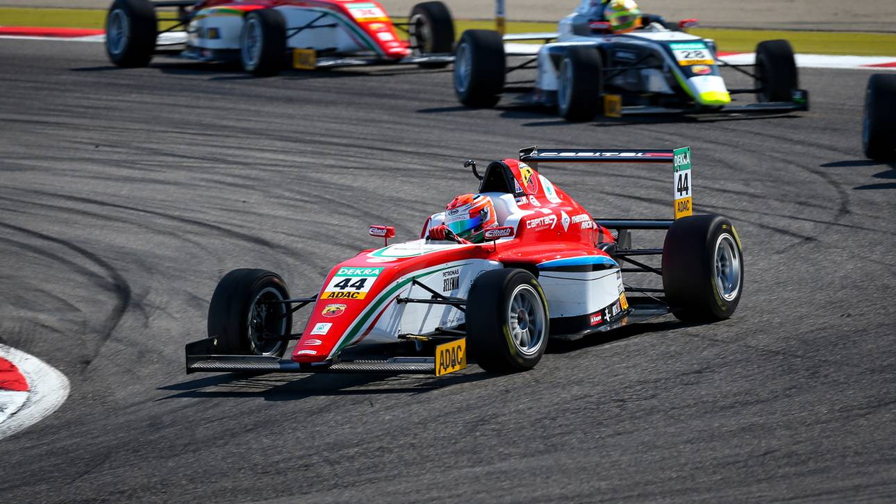 Titel-Dreikampf in ADAC Formel 4