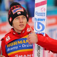 Erleichterung um Marta Kubacki: Die um ihr Leben kämpfende Ehefrau von Top-Skispringer Dawid Kubacki ist inzwischen in stabilem Zustand, es gehe „jeden Tag voran“.