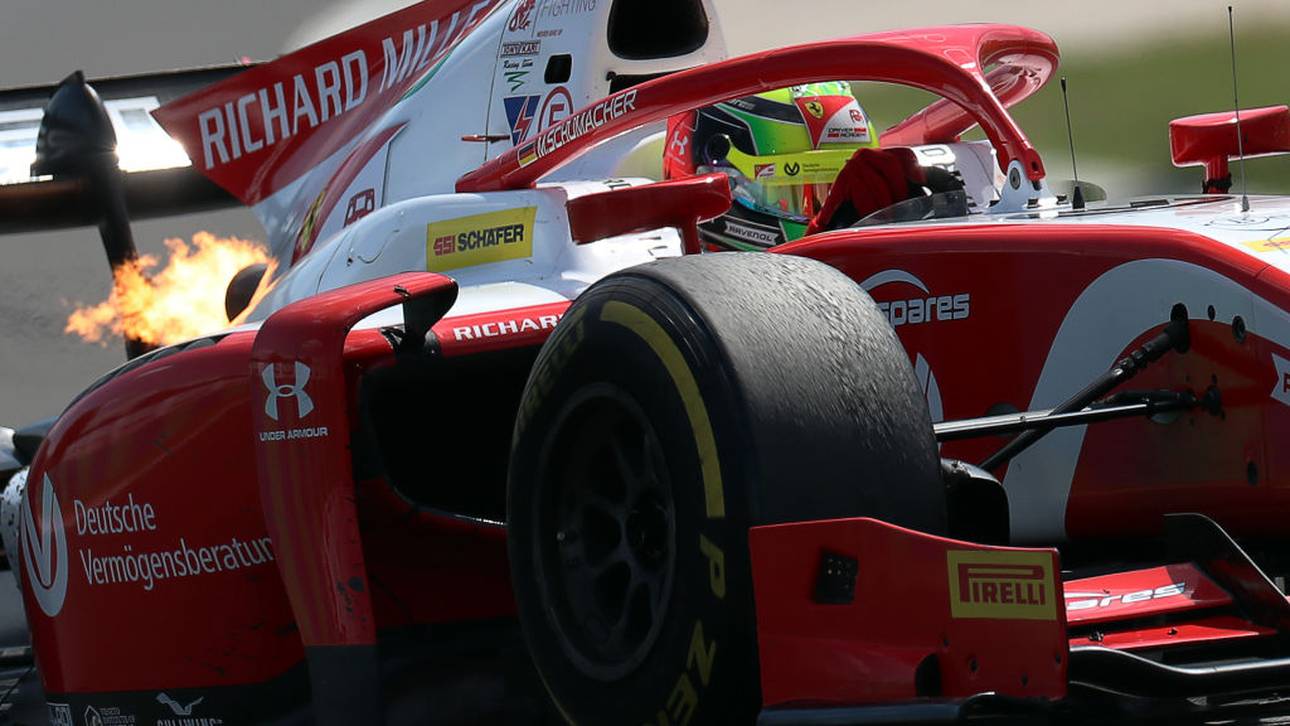 Heftiger Crash erschreckt Formel 2