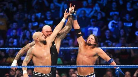 Karl Anderson, Luke Gallows und AJ Styles (v.l.) bildeten bei WWE die Gruppierung "The O.C."