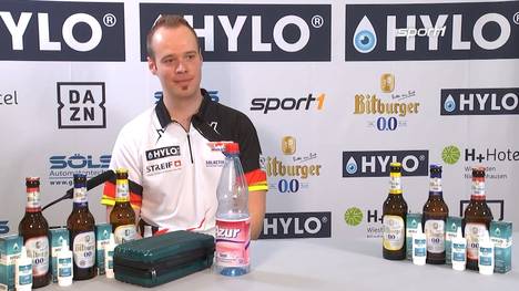 Max Hopp steht in der Super League Darts nach schwachem Turnierstart im Halbfinale. Jetzt kommt es zum Duell mit seinem Kumpel Martin Schindler.