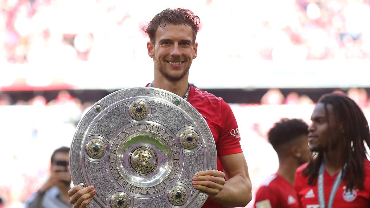 LEON GORETZKA: Der Nationalspieler kommt aus Gelsenkirchen nach München. Nicht wenige rechnen damit, dass er viel Zeit auf der Bank verbringen wird. Hin und wieder ist der 24-Jährige angeschlagen, kommt aber dennoch auf 30 Einsätze. 23 Mal steht er in der Startelf