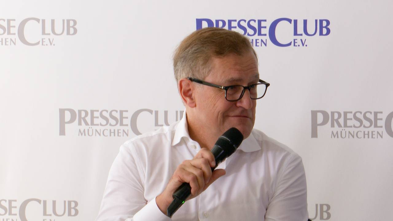 1860-Streich? Bayern-Boss Jan-Christian Dreesen reagiert spöttisch