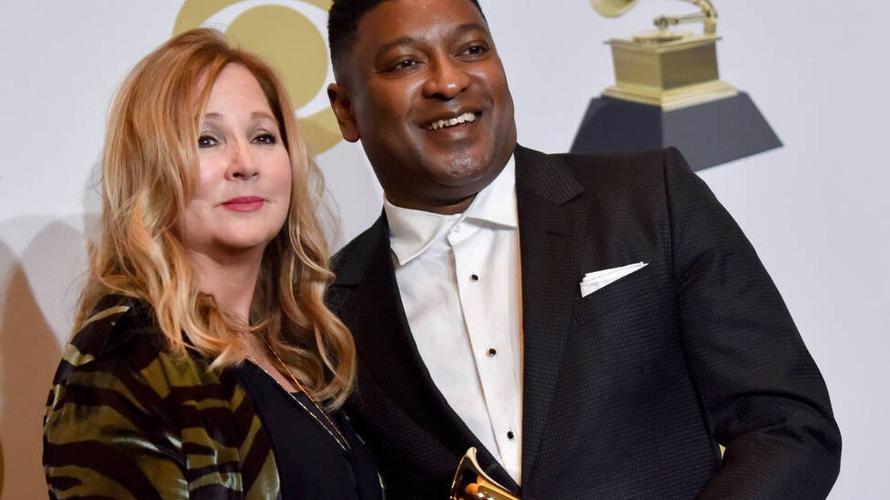 Steve Pamon (r.) gewann 2020 einen Grammy für den Musikfilm "Homecoming"