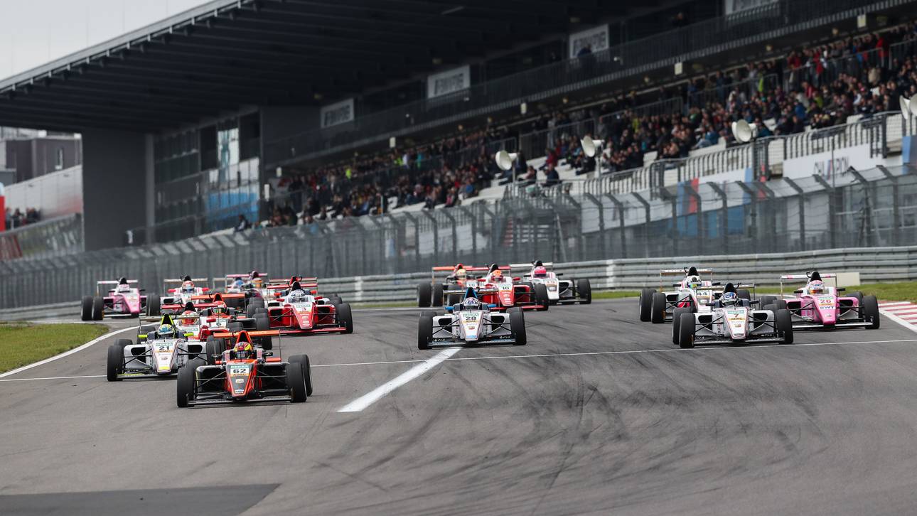 Formel 4 bei 24h auf Nürburgring
