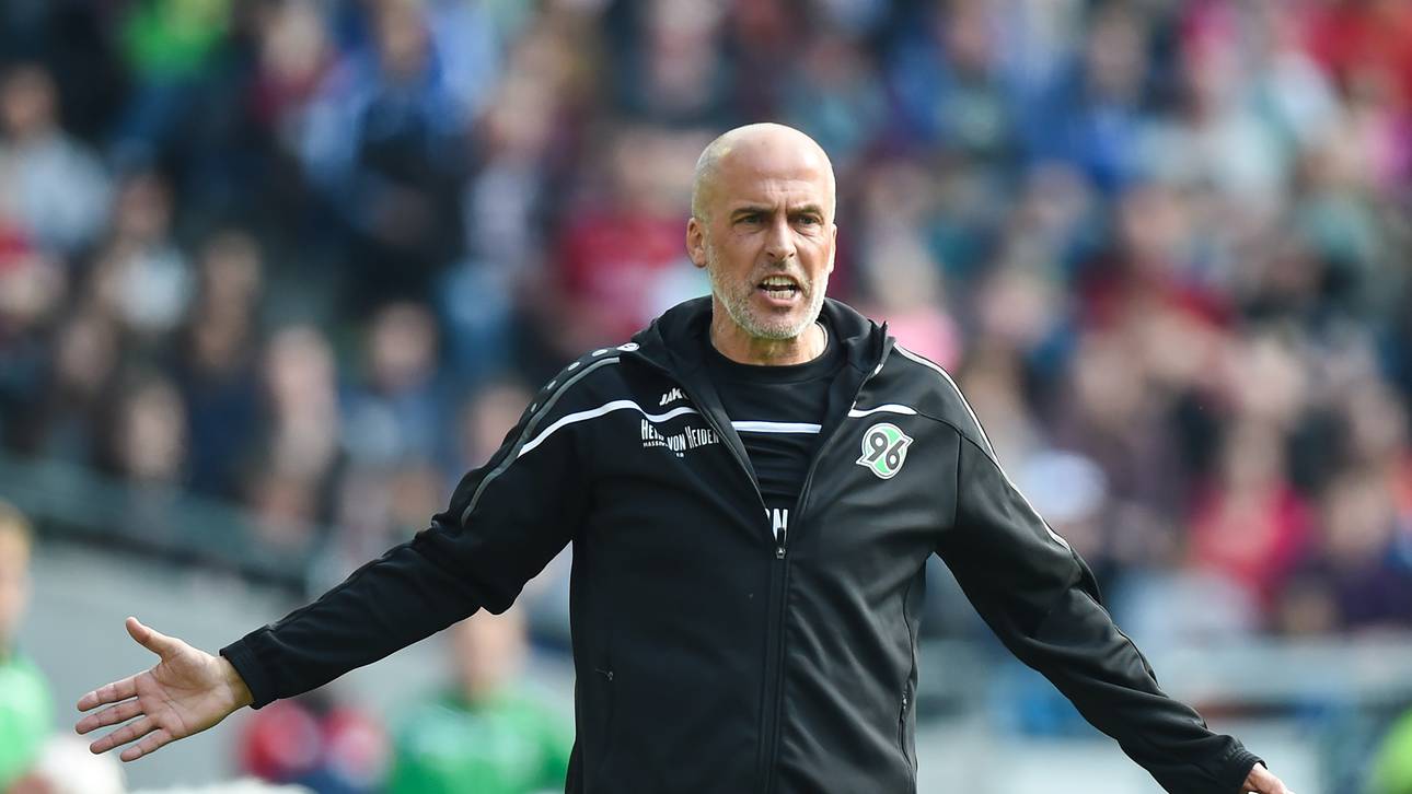 Frontzeck sucht neuen Co-Trainer