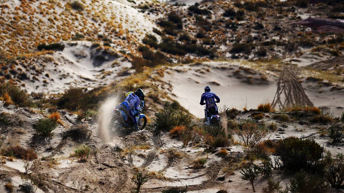 Der Tscheche Milan Engel bahnt sich seinen Weg durch den Sand