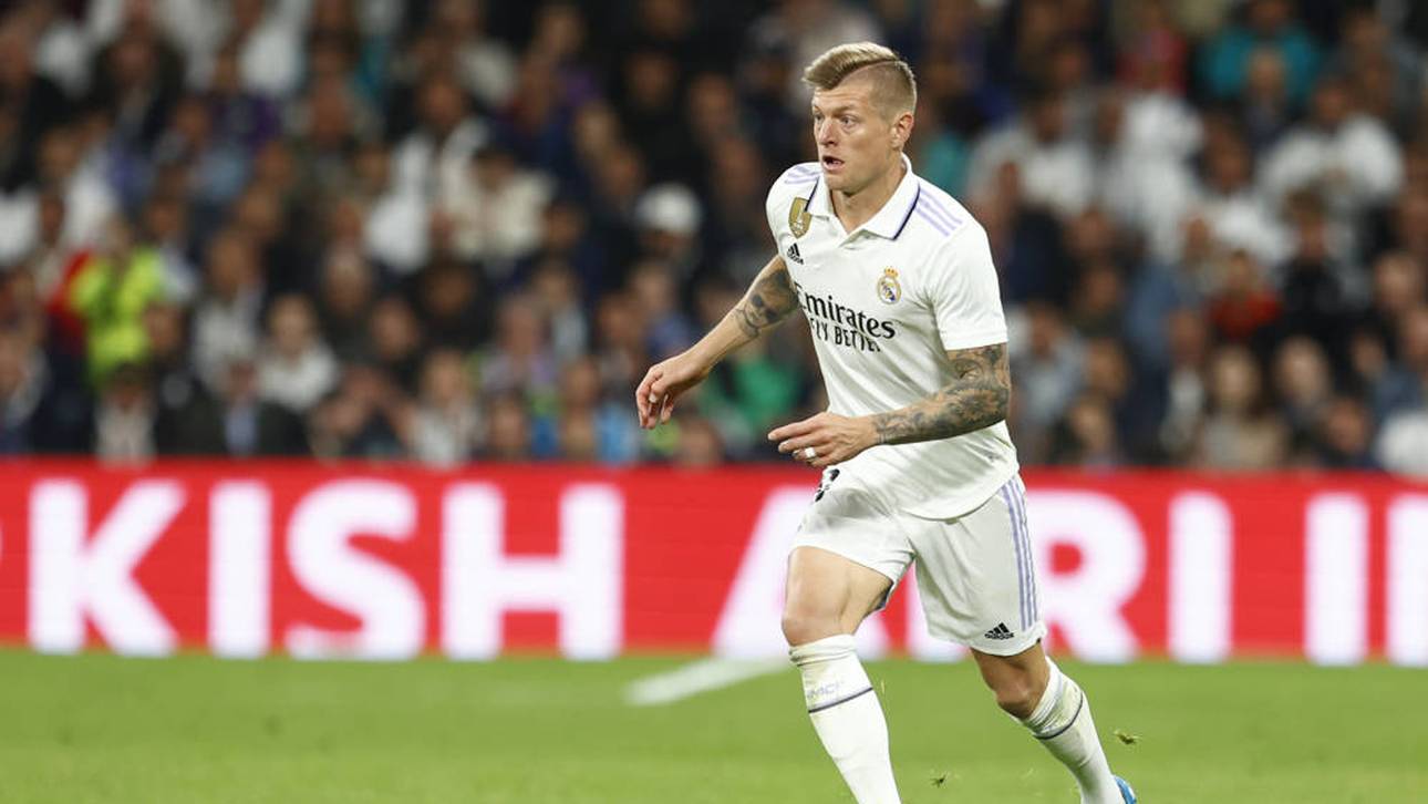 Kroos vor Unterschrift