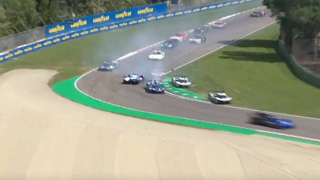 Crash-Serie auf legendärem Imola-Kurs