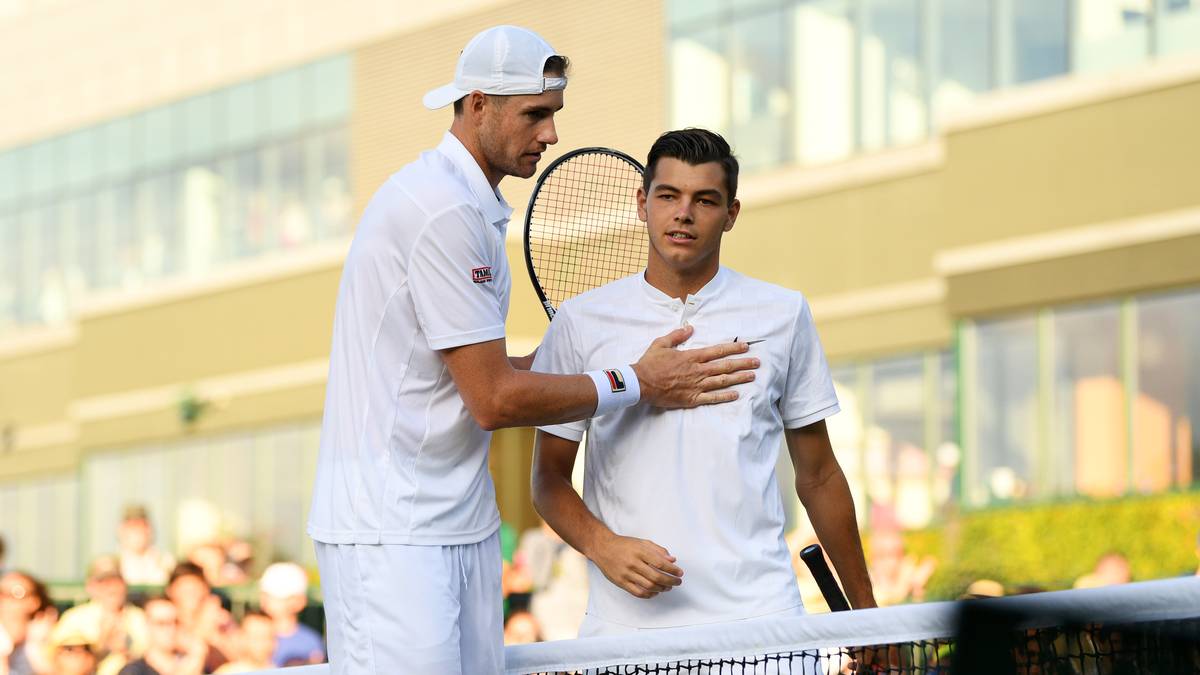 Taylor Fritz ist mit 1,93 Metern wahrlich kein Zwerg unter den Tennisprofis. Bis zu 2,08-Meter-Riese John Isner fehlen ihm allerdings einige Zentimeter