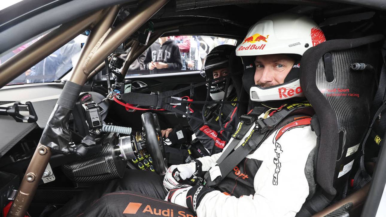 Nach seiner Skikarriere sah man Marcel Hirscher häufiger auch mal in einem Rennwagen, wie hier bei der DTM