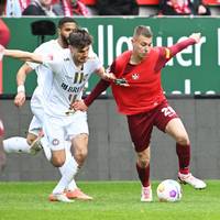Der 1. FC Kaiserslautern lässt im Kampf um den Klassenerhalt erneut Punkte liegen. Fortuna Düsseldorf legt mit einem Arbeitssieg im Fernduell mit dem HSV vor.