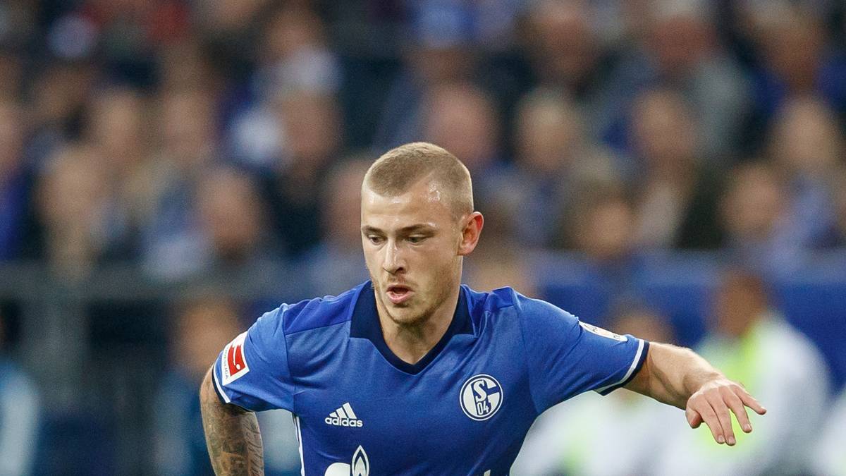 PLATZ 14 - MAX MEYER (Schalke 04): Wurde vom neuen Trainer Domenico Tedesco vom offensiven ins defensive Mittelfeld gestellt und spielt seit Saisonbeginn einen starken Abräumer. Hat seinen Anteil daran, dass Schalke die zweitbeste Defensive der Liga stellt