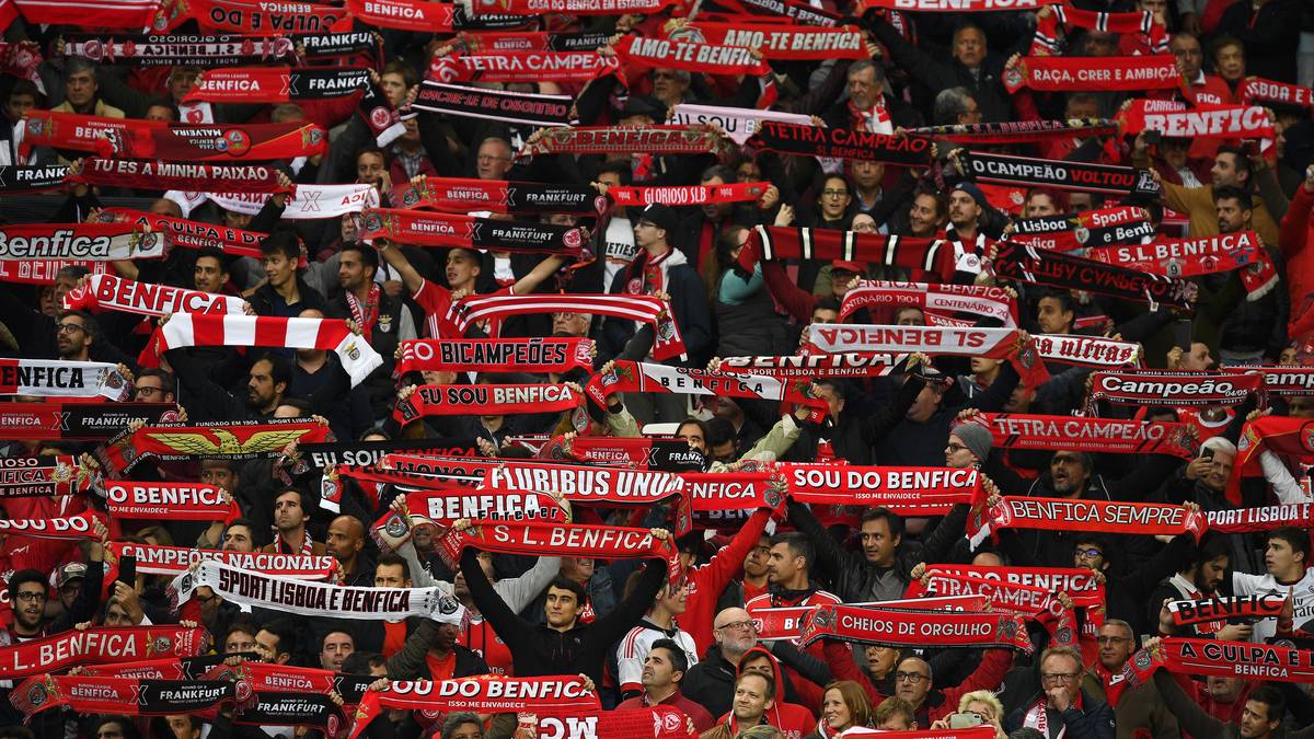 PLATZ 18 - BENFICA LISSABON: 52.717 Zuschauer im Estádio da Luz