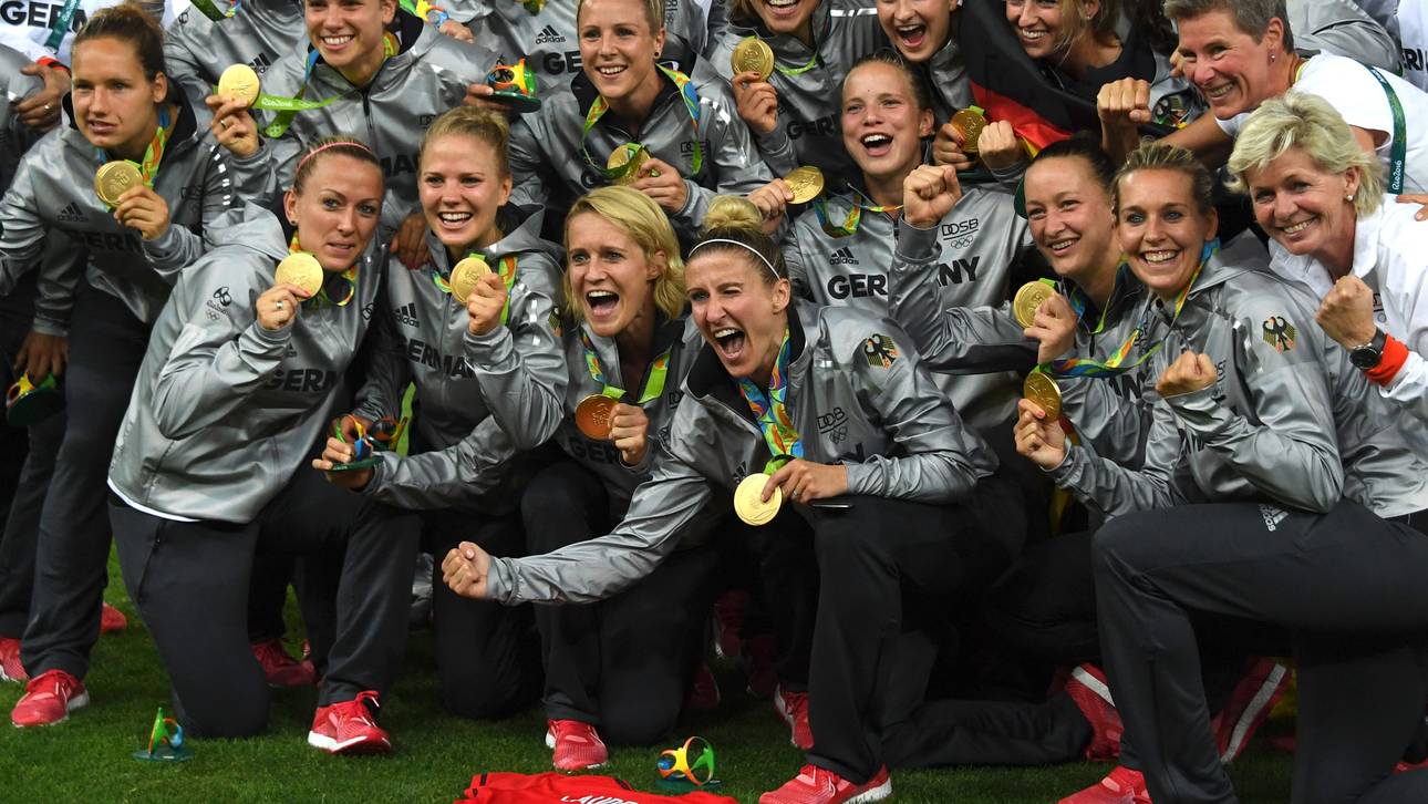 Quintett mit komplettem Goldsatz