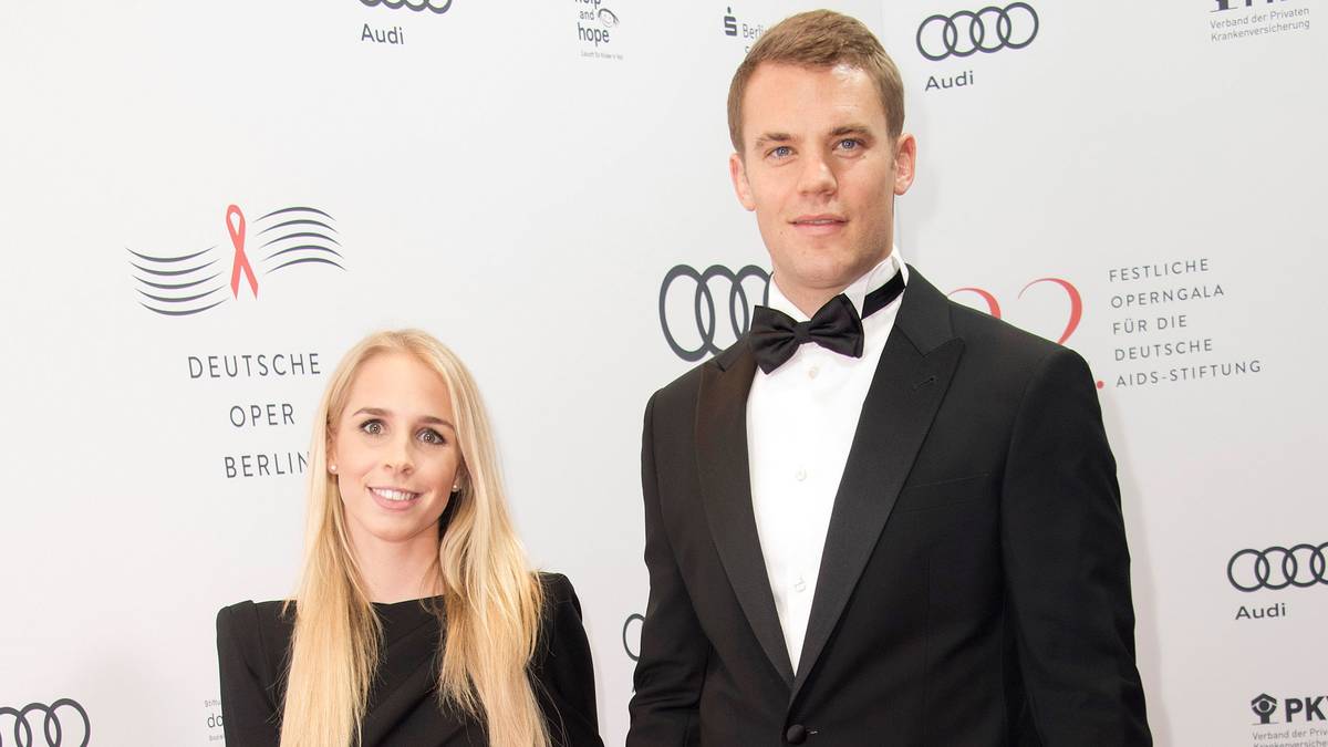 ...Weltmeister-Torwart Manuel Neuer. Bei ihrer ersten Begegnung soll sie den DFB-Star nicht einmal erkannt haben