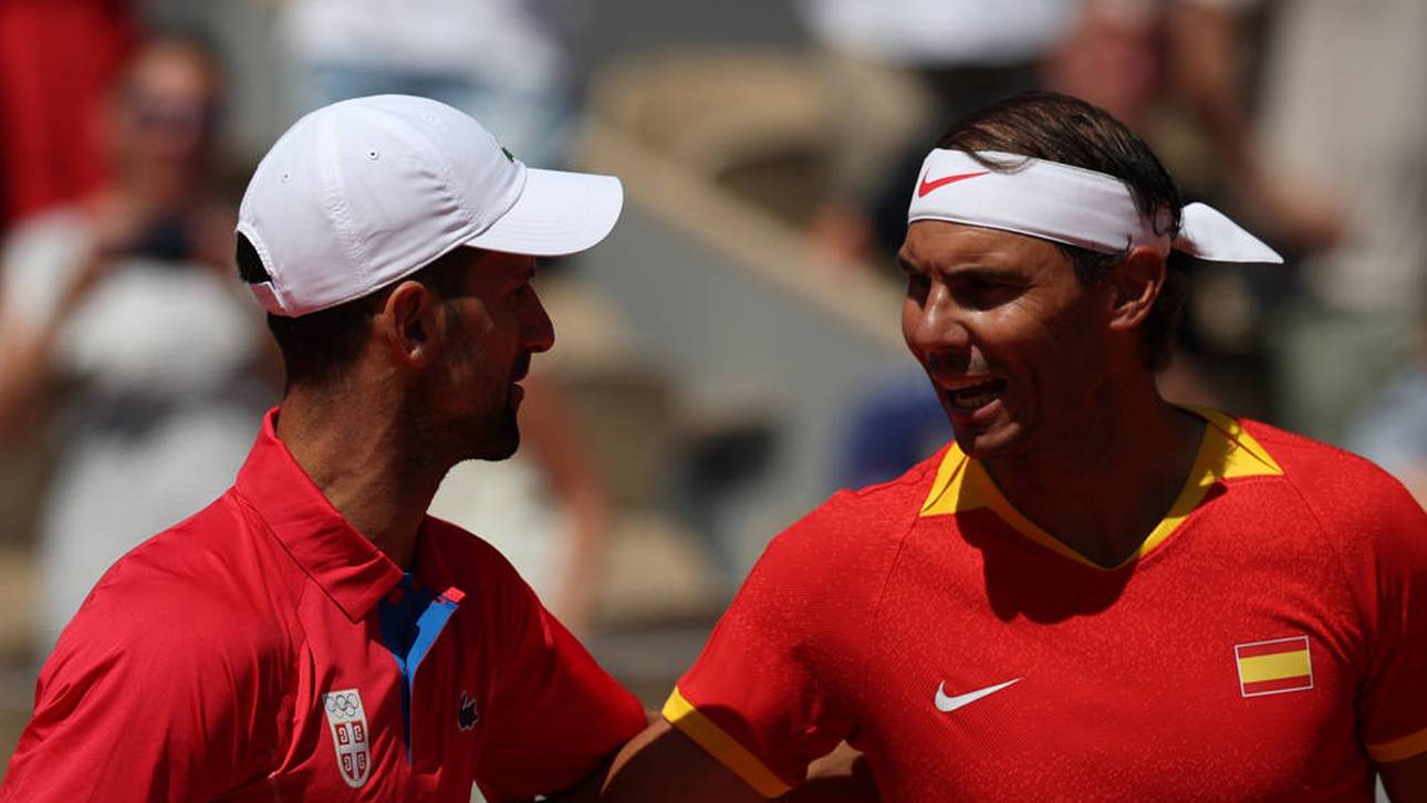 Novak Djokovic (l.) zusammen mit Rafael Nadal