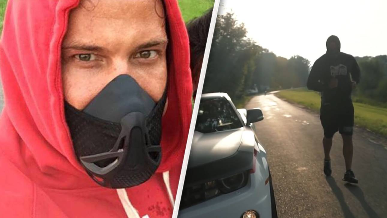 Maskierter Wiese trainiert für WWE