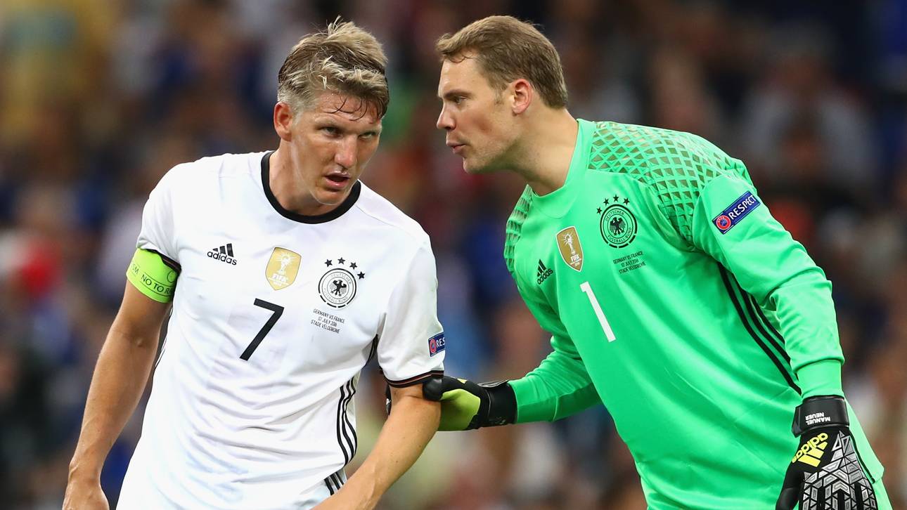 Neuer leidet mit Schweinsteiger