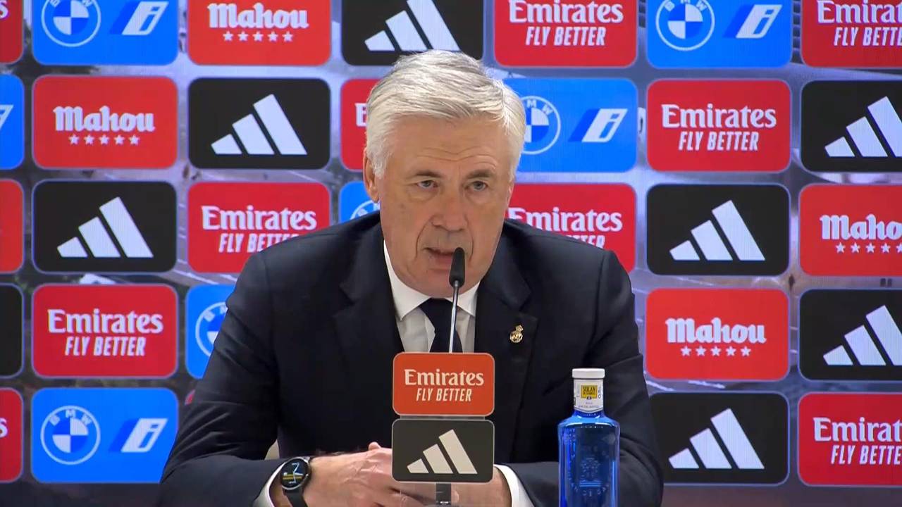 Carlo Ancelotti gesteht, einen Fehler bei der Aufstellung gemacht zu haben