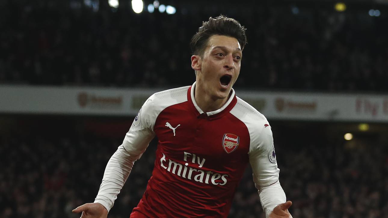 Özil verkürzt Urlaub wegen Emery