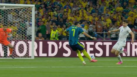 Die Kolumbianer rund um Bayern-Star Luis Diaz gewinnen ihren Auftaktspiel mit 3:1 gegen WM-Neuling Uzbekistan.