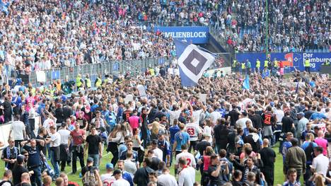 Hamburger SV v VfL Wolfsburg - Bundesliga