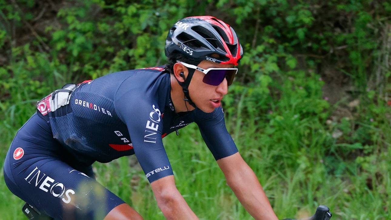 Bernal fährt ins Rosa Trikot