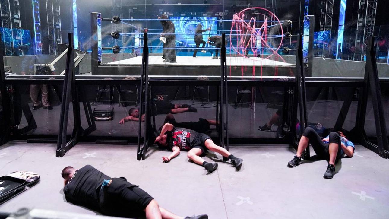 Rätselhafte Invasion bei WWE