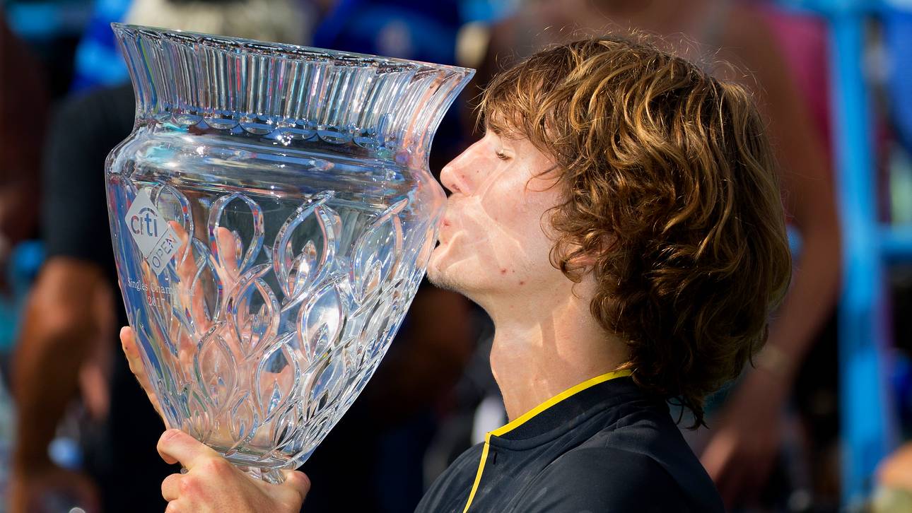Zverev gewinnt in Washington