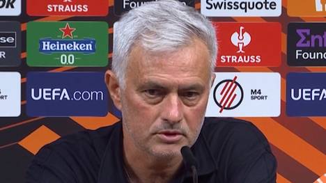 Nachdem Jose Mourinho sein erstes europäisches Finale verloren hatte, bleibt seine Zukunft bei der AS Rom noch ein Rätsel. Der Portugiese möchte bleiben, aber nur wenn die Bedingungen stimmen.