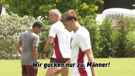 SPORT1 Reporter Niclas Löwendorf berichtet aus Miami von der USA-Reise von RB Leipzig. Trainer Marco Rose knüpfte sich während einer Trainingseinheit die Talente der Leipziger vor.