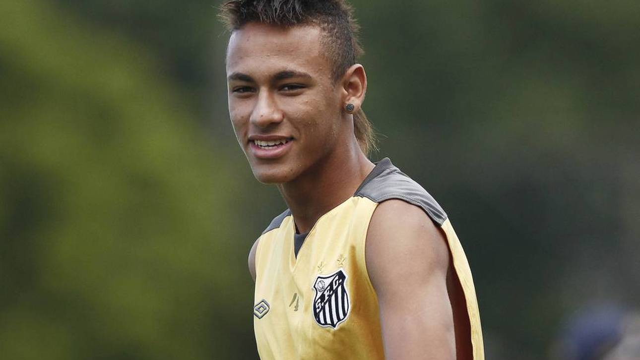 Beim FC Santos fingen die Weltkarrieren von zwei brasilianischen Idolen an: Pelé und Neymar Jr.