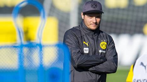 Noch 62 Tage ist Edin Terzic der Chef auf dem BVB-Trainingsplatz. Dann soll er hinter Marco Rose wieder in die zweite Reihe rücken - aber kommt es überhaupt dazu?
