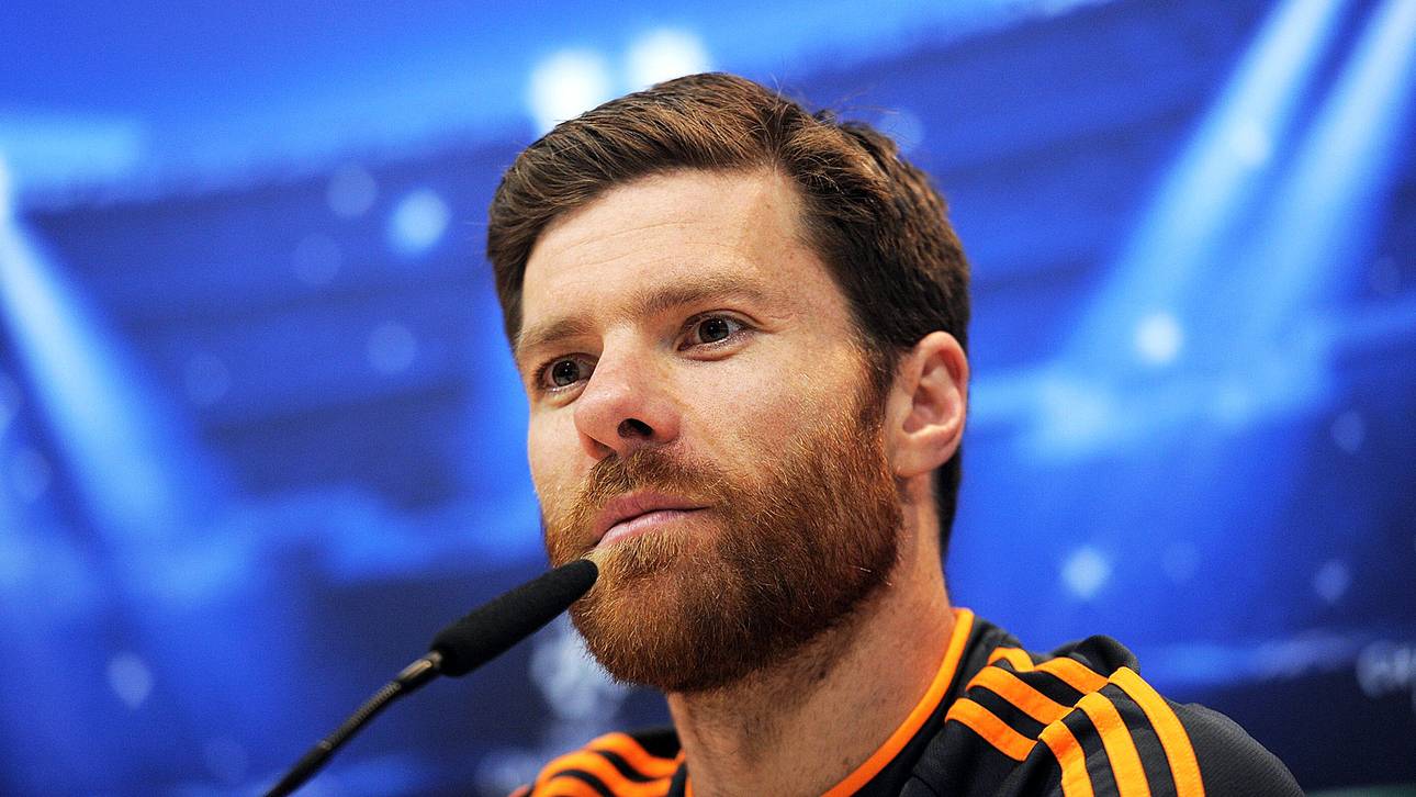 Alonso kündigt Klage an