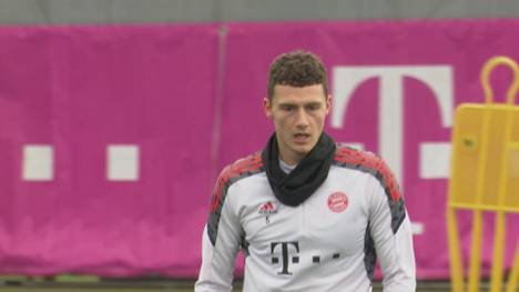 Nachdem Benjamin Pavard zuletzt mehrmals öffentlich Wechselgerüchte um seine Person ankurbelte, hat Barcelona-Präsident Laporta ernsthaftes Interesse an dem Verteidiger bestätigt. 