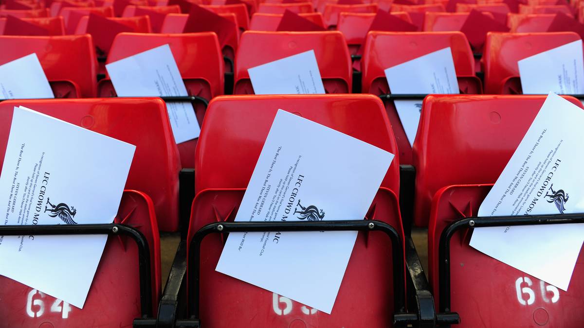 Auch das Stadion wird natürlich für den Spieler aller Spieler hergerichtet