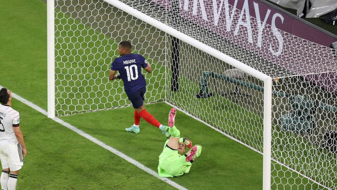 Harmlos und ungeschickt: Eigentor von Hummels besiegelt historische Niederlage