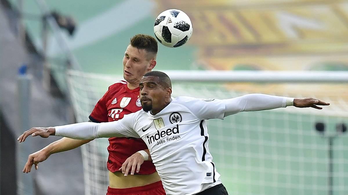 Und die hat vom Start weg zunächst Oberwasser. Boateng und Co. beschränken sich aufs Verteidigen ...