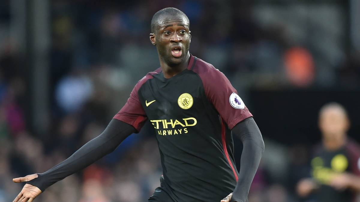 YAYA TOURE (Manchester City): Zu Beginn der Saison Tribünengast, jetzt Mittelfeldregisseur. Pep Guardiola baut plötzlich doch auf den 33-jährigen Mann von der Elfenbeinküste. Dass Toure noch einmal verlängert, ist allerdings unwahrscheinlich. Guardiola will sein Team weiter umbauen