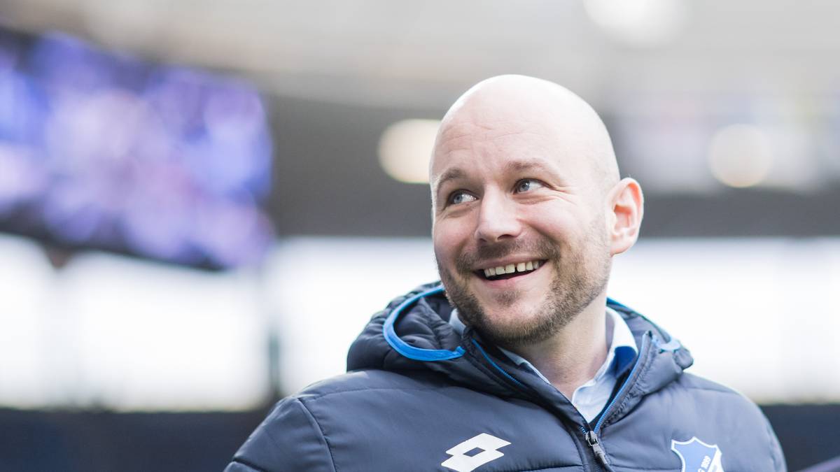 1899 Hoffenheim: Alexander Rosen. Direktor Profifußball. Seit April 2013, Vertrag bis 2020. Der 38-Jährige gilt als besonnen und bestens vernetzt. Etwaige Kritik formuliert Rosen intern wie extern deutlich, ist aber alles andere als ein Lautsprecher. Arbeitet eng mit Coach Julian Nagelsmann zusammen. Und das äußerst erfolgreich