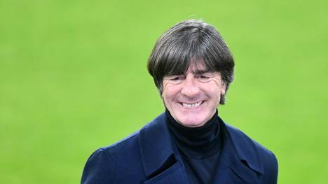 Joachim Löw hat angekündigt, nach seinem Abschied vom DFB weiter als Trainer arbeiten zu wollen. Löw als Vereinscoach - ergibt das Sinn? Und wo könnte er hinpassen?