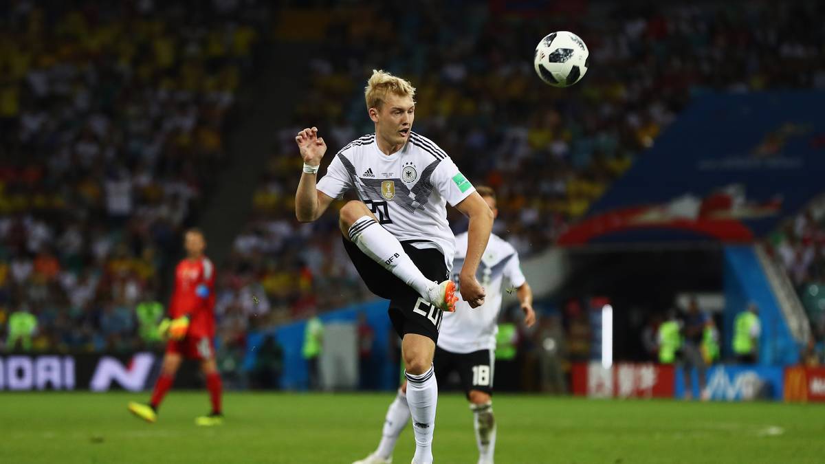 JULIAN BRANDT: Betrieb bei der WM als "Edeljoker" Eigenwerbung, in der neuen Saison noch nicht so richtig angekommen. Konnte bei den beiden Bayer-Pleiten zum Start sein Potenzial nicht konstant abrufen